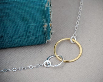 Mother Daughter Circle Necklace, SILVER and GOLD Mixed Metals Necklace, Interlocking Ring Necklace, Bridesmaid Jewelry, Tiny Circle Necklace