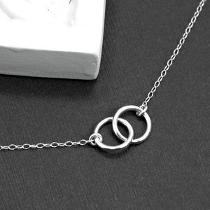 Circle Necklace STERLING SILVER, Interlocking Rings Necklace, Mothers Necklace, Couples Jewelry, Infinity Necklace, Bridesmaid Gift Idea image 4