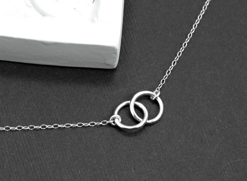 Circle Necklace STERLING SILVER, Interlocking Rings Necklace, Mothers Necklace, Couples Jewelry, Infinity Necklace, Bridesmaid Gift Idea image 4