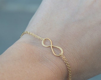 Infinity Bracelet, Vermeil and 14K Gold Fill Infinity Pendant, Everyday jewelry, Bridesmaid Jewelry, Dainty tiny Bracelet