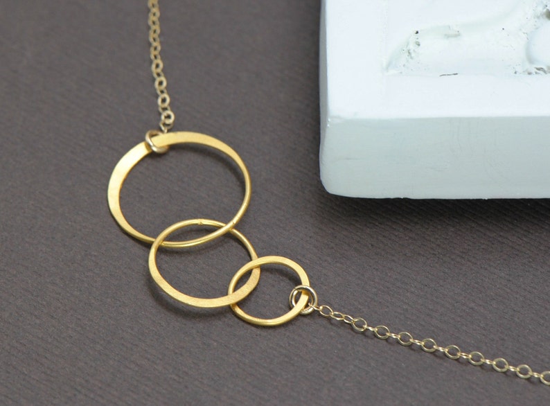 Interlocking Circles Necklace 14k Gold Filled Mother and Children, Family, Couples, Wife, Sisters, Lovers image 3