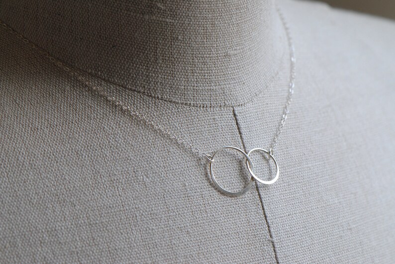 2 Sisters Necklace, Mother Daughter Necklace, Big Sister, Lil Sister Gift, Interlocking Circle Necklace Sterling Silver, Anniversary Present image 4