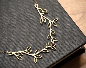 Silver or Gold Olive Branch Necklace, V shaped Necklace, Simple Everyday Jewelry, Bridesmaid Jewelry, Branch Jewelry, Family Necklace