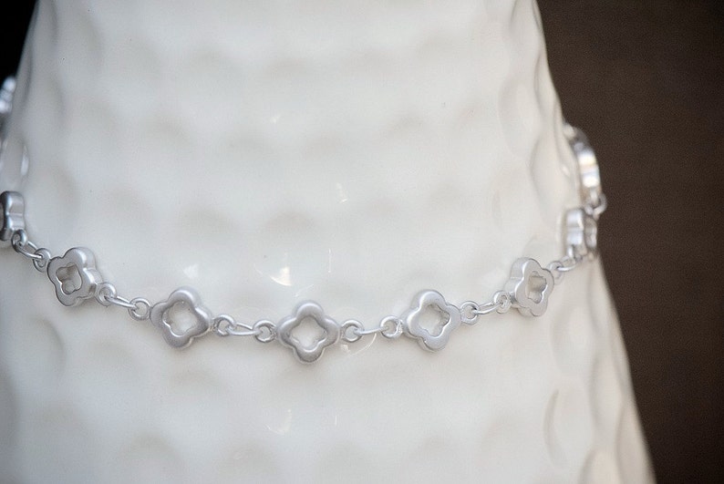 silver clover bracelet