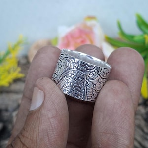 925 Sterling Silver Flower Ring | Handmade Floral Band | Boho Nature-Inspired JewelryWomen’s Nature Jewelry Gift Handcrafted Flower Ring