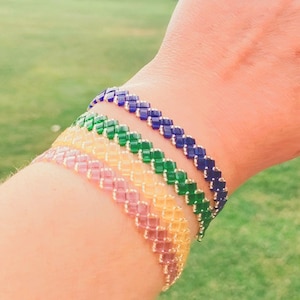 Arpège bracelet in miyuki half tila beads, transparent and customizable