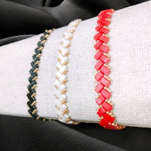 Arpège bracelet in customizable miyuki half tila beads
