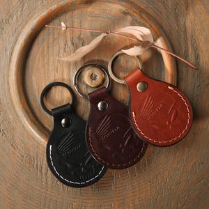 Motorcycle, car, leather keychain Honda, leather initial keychain personalized, customized leather keychain for her, men key fob, gift