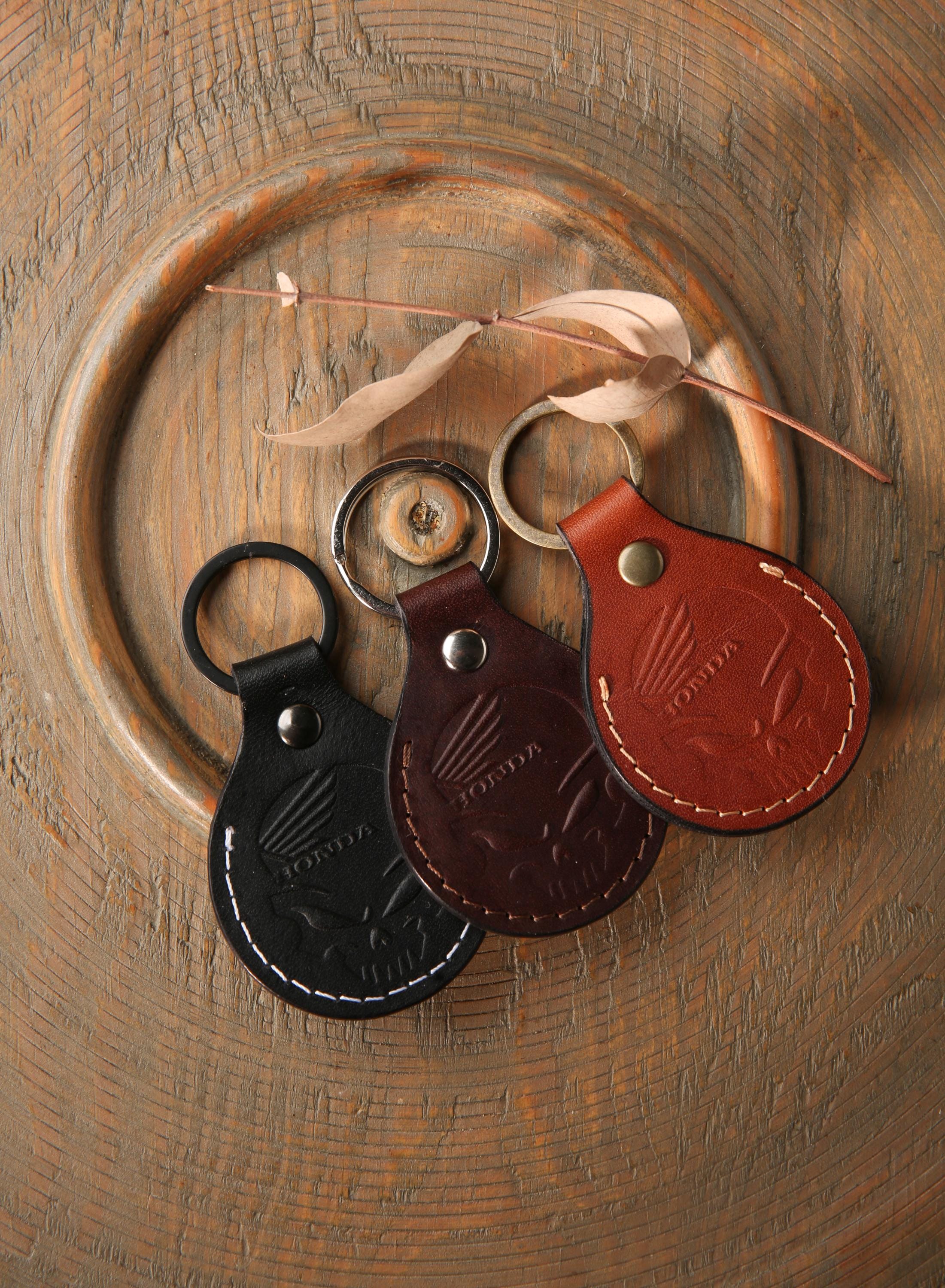 Motorcycle, car, leather keychain Honda, leather initial keychain personalized, customized leather keychain for her, men key fob, gift