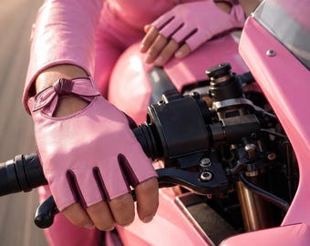Pink Italian leather fingerless gloves for women, elegant accessory for driving & daily wear