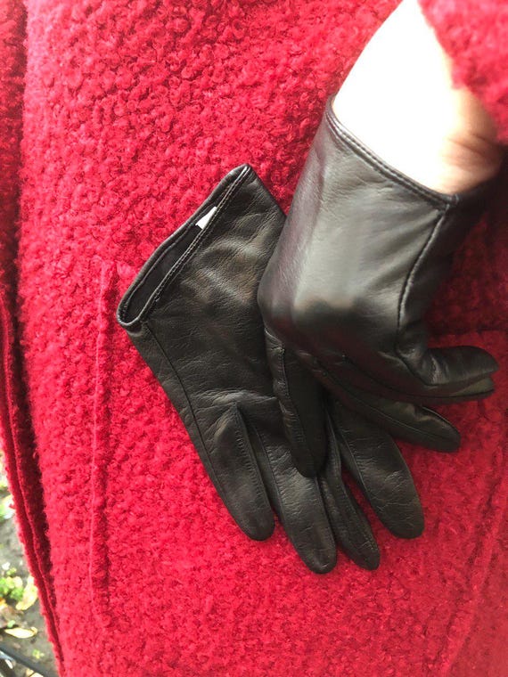 leather dress gloves womens Black Wet Look Long Gloves, Faux Patent Accessory Fashion Lace Butterfly Embroidery Fleece Lined Gloves Womens Lambskin Leather Driving Gloves Features Custom Made Elegant Long Nappa