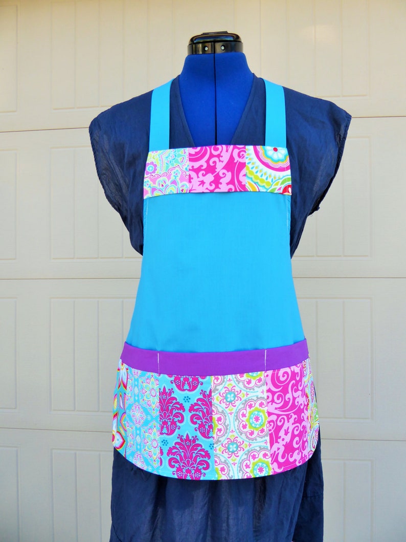 Patchwork Quilt print Kids apron Size 4-6-8-Young Adult Apron Kids Apron.