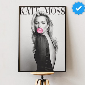 Kate Moss Fashion Icon Poster – Supermodel Wall Art, Minimalist Black & White Print
