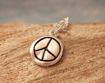 Peace Charm Necklace - Silver Peace Symbol Pendant Necklace