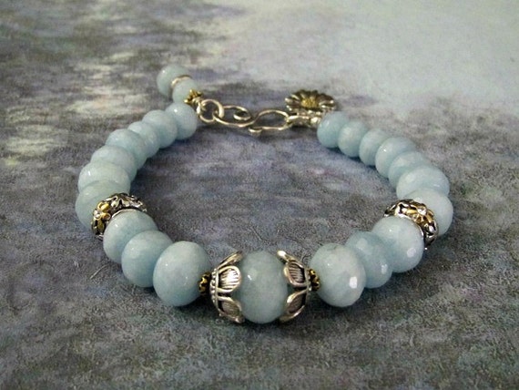 Items similar to Aquamarine Bracelet | Graduated Gemstone Bracelet ...