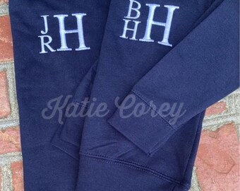 Boys Girls Monogram sweatshirt/crewneck/Monogram Boys Shirt/Personalized/Youth Pullover/Embroidered /Personalized