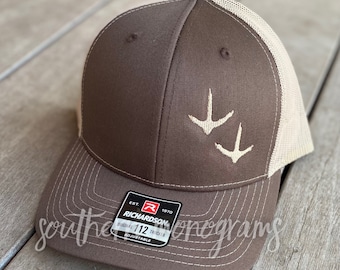 Richardson 112 adult turkey mallard duck fish deer hunting trucker cap hat black brown gray