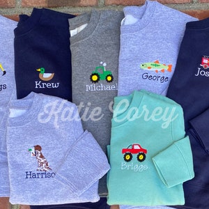 Boys Girls Mini Monogram sweatshirt/crewneck/Monogram Boys Shirt/Personalized/Animal, Car, Sports/Youth Pullover/Embroidered /Personalized