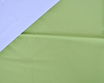 Fabric Solid: Grasshopper Green
