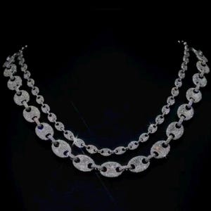 Iced Out Cuban Link Chain Necklace – Hip Hop Bling Jewelry, Single Layer Diamond Chain, Mens Womens Rapper Necklace, Statement Streetwear