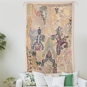 Handmade Zari Patchwork Tapestry Indian Embroidered Wall Hanging Boho Cotton Mirror Work Tapestry For Home Decor Living Room/Bedroom