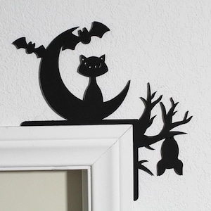 Wood Crescent Moon Cat & Bats Door Corner Topper: Halloween Decor