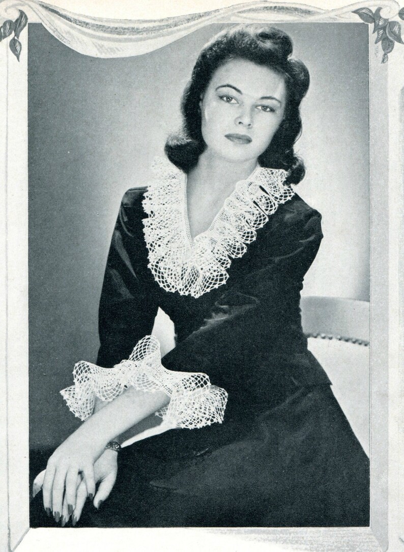 Ladies' 1940s Crocheted Lace Collar and Cuff Set -- PDF CROCHET PATTERN image 4
