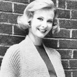 Women&#39;s Vintage Full-length Knitted Coat with Simple Raglan-Sleeve Shaping, Patch Pockets, and Full Foldover Cuffs -- PDF KNITTING PATTERN