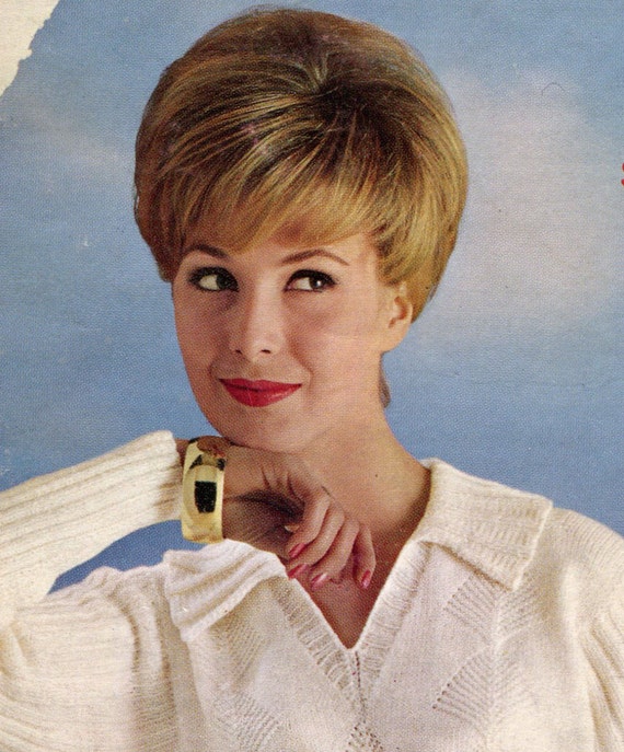 1960s Retro Pullover Knitting Pattern, V-neck Tiled Stitch (PDF Pattern)