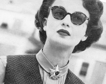 Ladies' 1950s Vintage Weskit -- Waistcoat -- Vest -- Crocheted or Knit -- PDF PATTERN