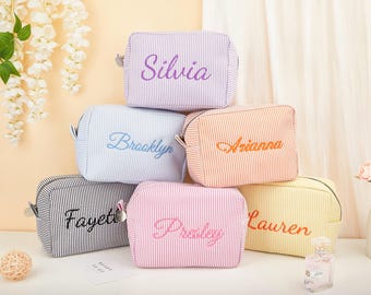 Seersucker Makeup Bag with Custom Embroidered Name, Wedding Party Gift for Bridesmaids, Women's Travel Cosmetic Case