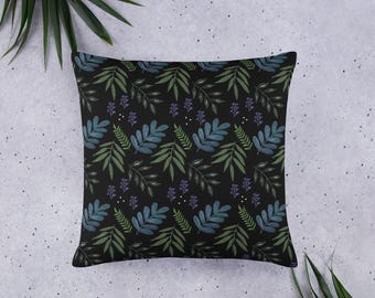 Coussin décoratif Moody Botanical : décoration florale noire élégante