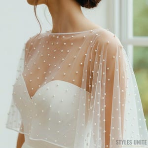 Wedding shawl with Pearls Bridal cape Wedding bolero Wedding Dress Topper Tulle Cape Bridal Cover Up Shoulder Cape Pearl Bridal Jewellery