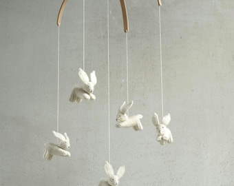 baby mobile / bunny mobile / rabbit mobile / jumping hare mobile / handmade mobile