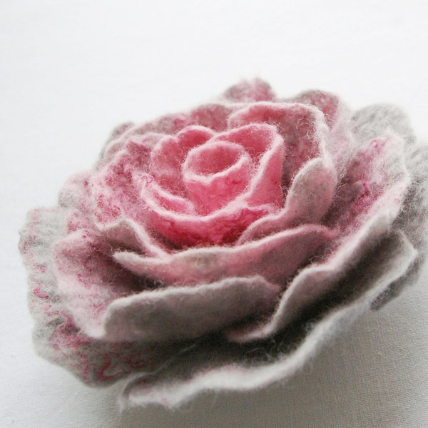 felted flower brooch PINK FROM GREY / made to order