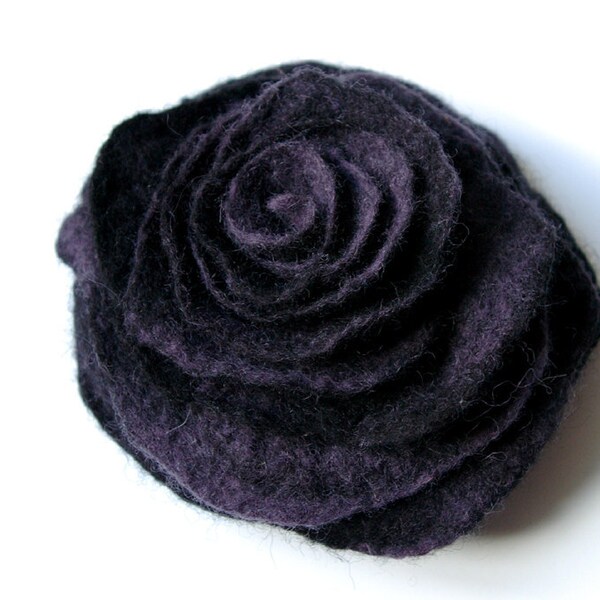 NIGHT TWIST / handmade felted flower brooch / ready to ship