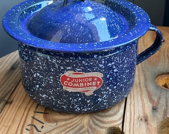 Vintage Junior Combinet Pot with Lid & Original Label – Mid-Century Enamelware