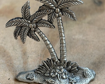 Vintage Metal Palm Tree Island Sculpture | Tropical Beach Figurine with Seashells & Starfish | Coastal Home Decor | 2 inch