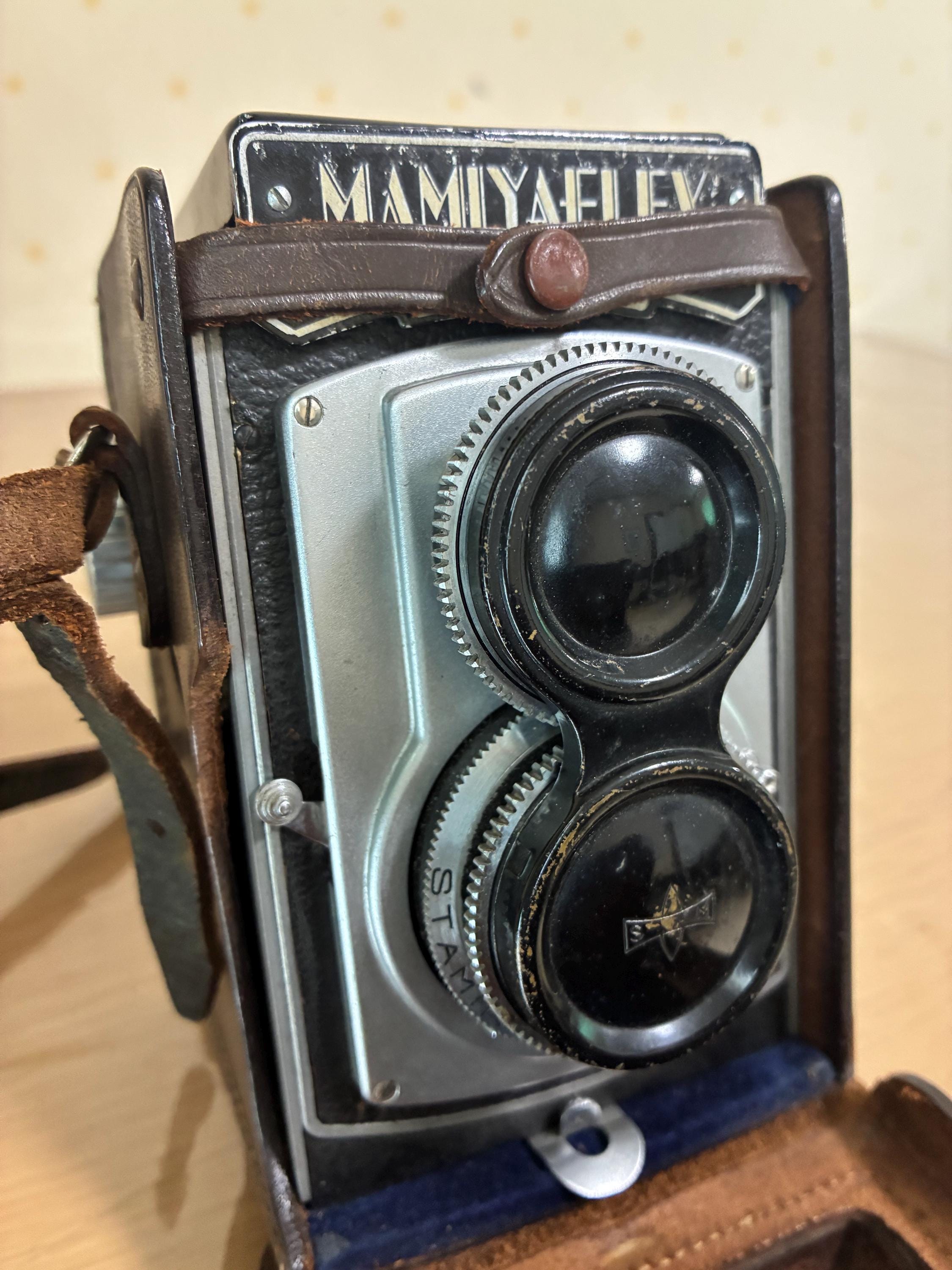 flexaret ツインレンズリフレックスカメラ チェコスロバキアの二眼レフカメラFlexaret VIがやってきた - カメラが その他