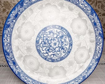 Blue & White Seokchon LOKO Decorative Porcelain Plate – Korean Mid-Century Floral Design