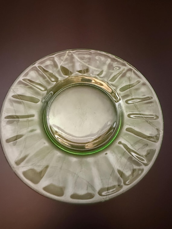 Vintage Uranium Glass Plates – Royal Lace, Swag & Depression-Era Dish – 1930s