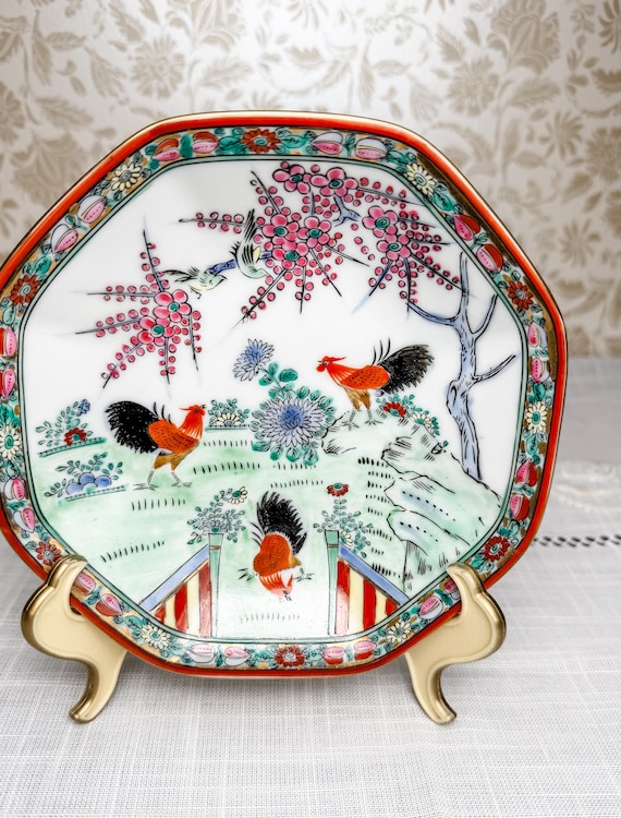 Vintage Kutani Ware Dish – Hand-Painted Roosters & Blossoms – Octagonal Japanese Porcelain
