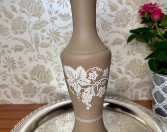 Avon Jasperware-Style Frosted Glass Vase | Mid-Century Grape Design