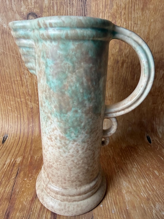 Vintage Ducal Ceramic Pitcher – Speckled Matte Glaze – Mid-Century English Pottery – Staffordshire – 8.5” Tall