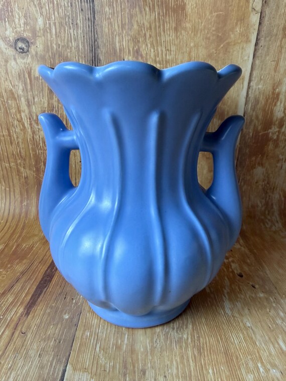Vintage RumRill Vase – H49 Shape – Matte Periwinkle Blue – 1940s Art Pottery – 8" Tall – Dual Handles – Scalloped Rim – American Pottery
