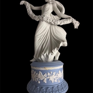 Wedgwood Jasperware Figur: Laurel Spray, Tanzende Stunden Sammlung (spätes 20th Century) Original Box