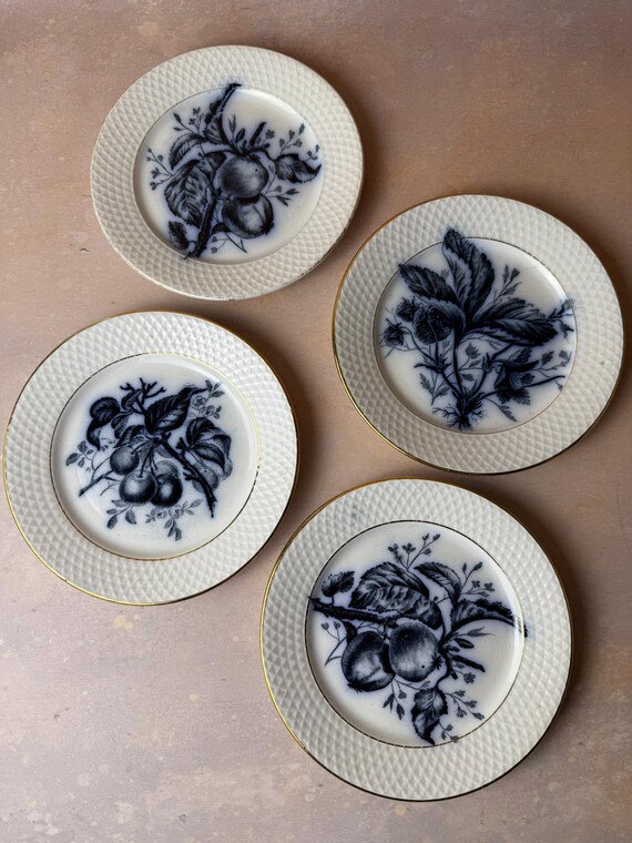 Flow Blue Fruit Plates | Petrus Regout, Dutch Transferware Set