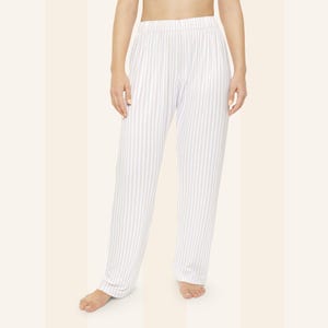 Beige und weiß gestreifte Pyjamahose, weiche Braut Lounge Wear, Brautjungfer Pyjama, Urlaub Loungewear