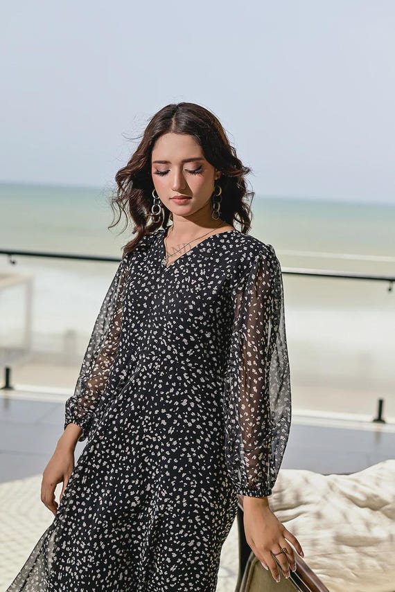 Blackbird Elegant Floral Sheer Sleeve Black Maxi Dress Long