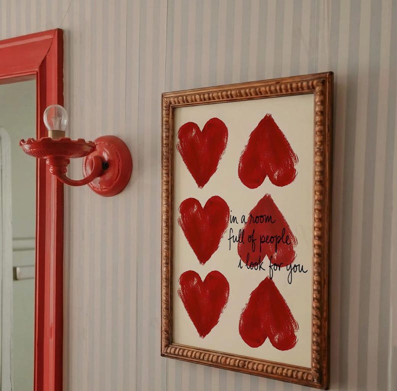 En una habitación llena de gente te busco a ti. Lámina con cita en rosa, tipografía retro manuscrita, decoración femenina estilo Y2K para dormitorio universitario, arte de pared para encima de la cama (sin marco). imagen 7